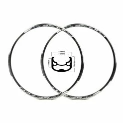 2 Stück 28 Zoll MACH1 Concept Alu Rennrad Fixi Felge Felgenring V-Brake 28 LOCH 622x13 Schwarz
